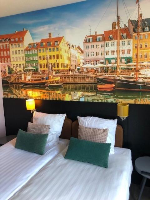 Hotel De Valk Valkenswaard Exteriör bild