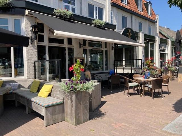 Hotel De Valk Valkenswaard Exteriör bild