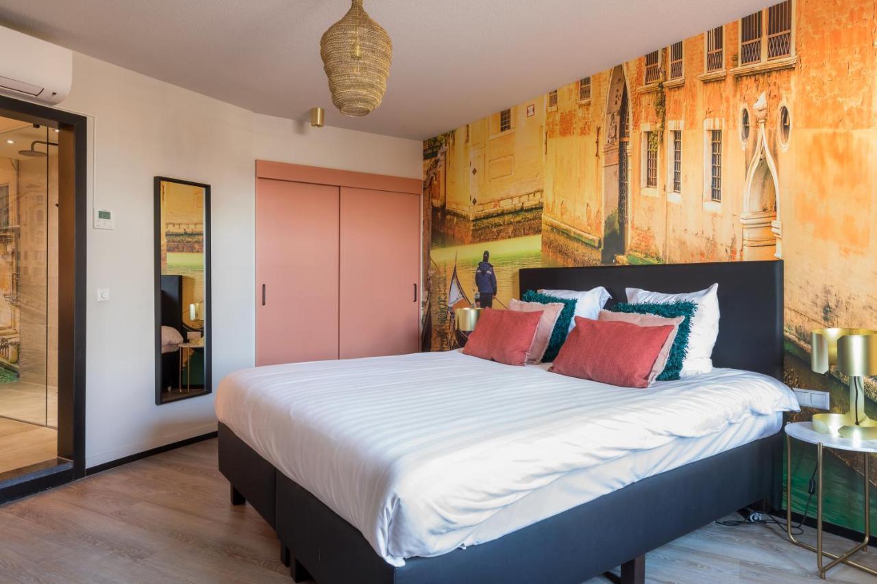 Hotel De Valk Valkenswaard Exteriör bild